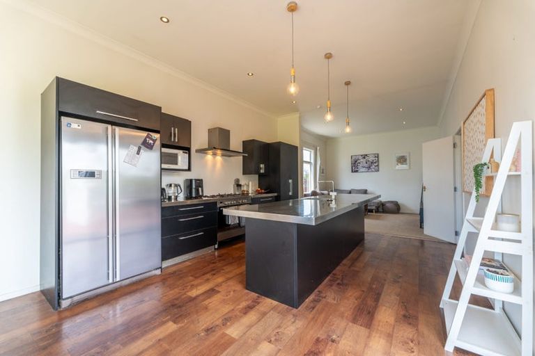 Photo of property in 39 Raymond Street, West End, Timaru, 7910