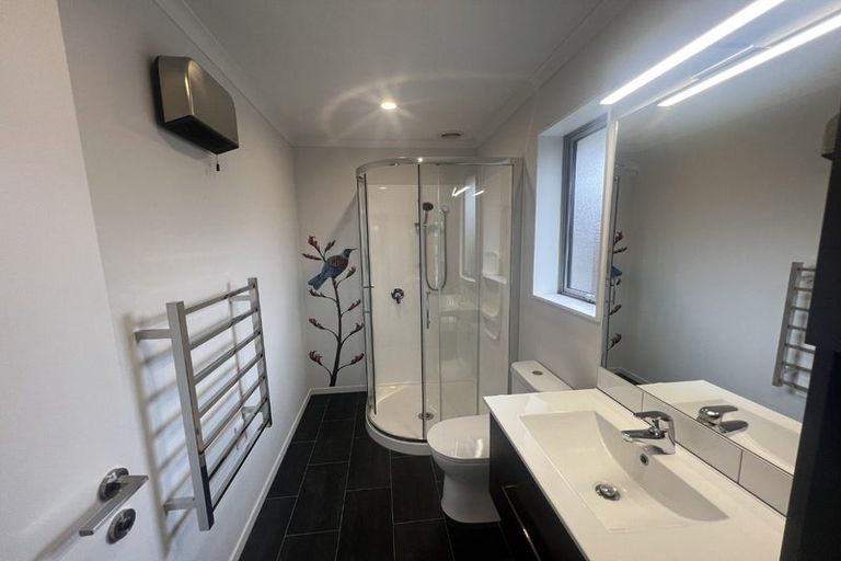 Photo of property in 10 Calder Street, Marshland, Christchurch, 8083