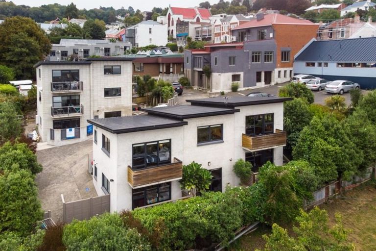 Photo of property in 71 Carroll Street, Dunedin Central, Dunedin, 9016