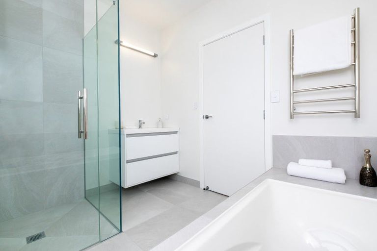 Photo of property in 35 Arihi Crescent, Frimley, Hastings, 4120