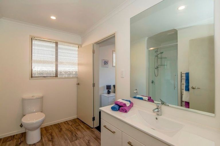 Photo of property in 25 Horseshoe Lake Road, Shirley, Christchurch, 8061