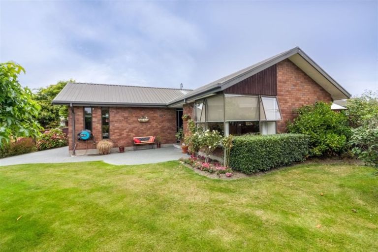 Photo of property in 9 Algie Place, Avonhead, Christchurch, 8042