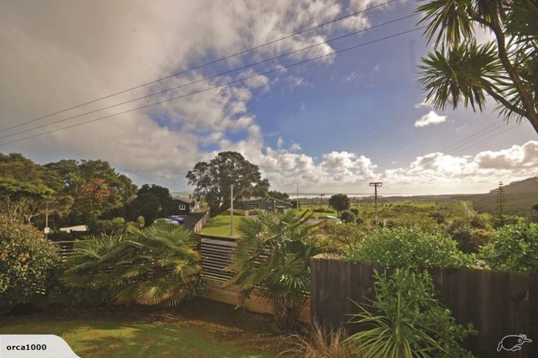 Photo of property in 280g Motutara Road, Muriwai, Waimauku, 0881