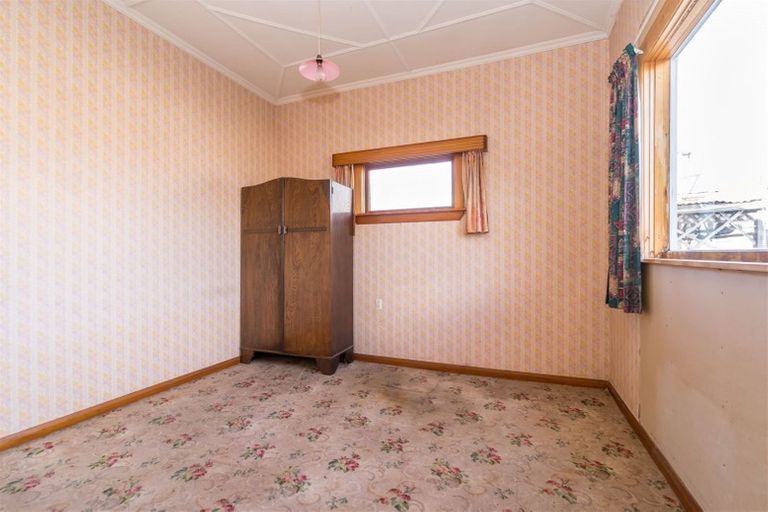 Photo of property in 37 Wesley Street, South Dunedin, Dunedin, 9012