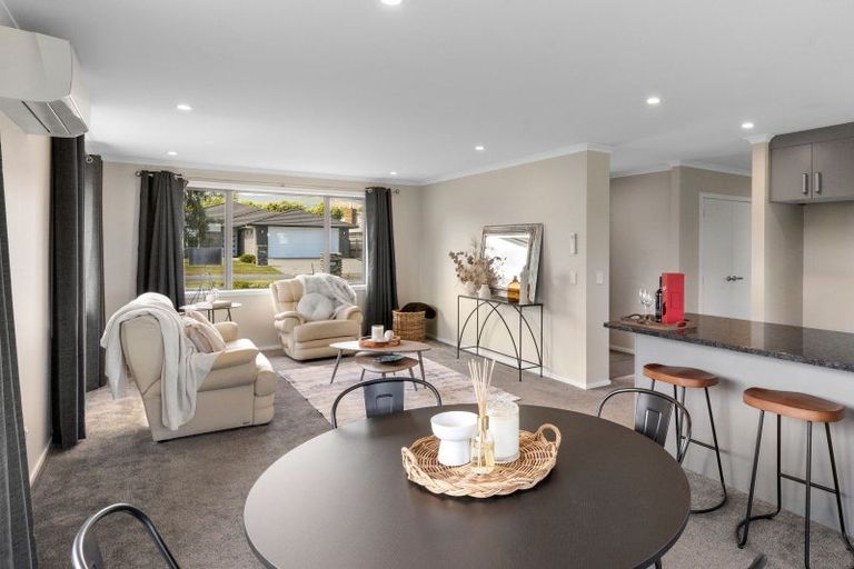 Photo of property in 4 Pohatu Lane, Otaki, 5512