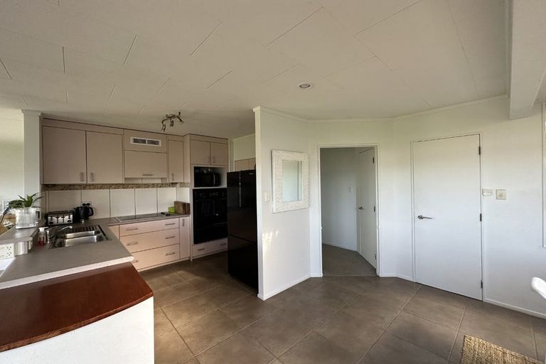 Photo of property in 1969 Ngunguru Road, Ngunguru, Whangarei, 0173