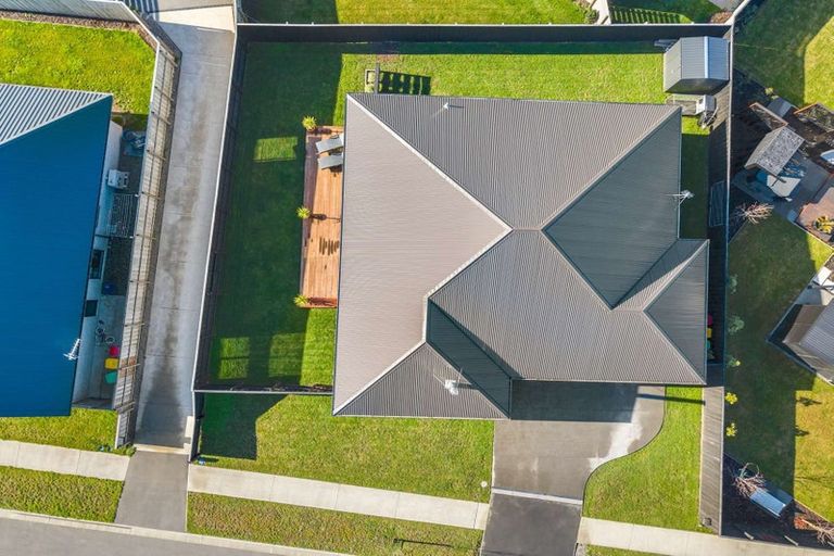 Photo of property in 49 Fairbairn Road, Rolleston, 7614