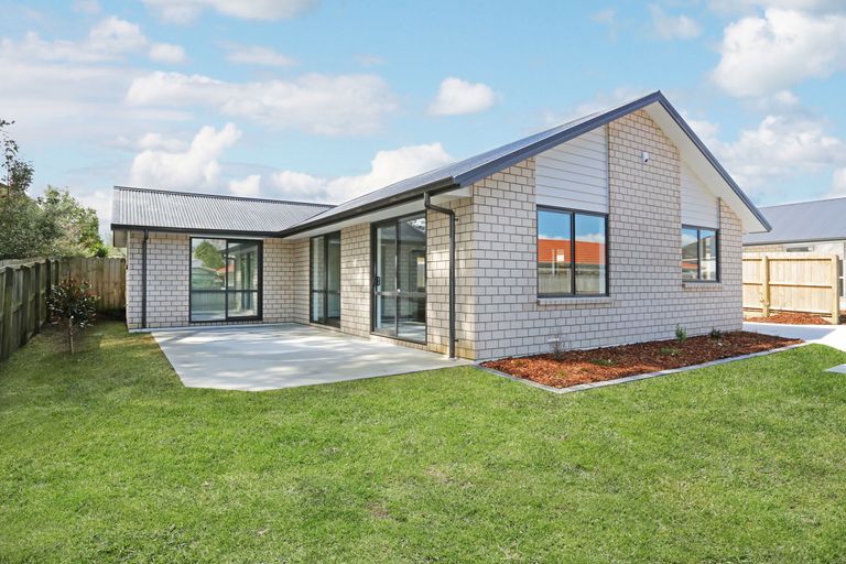 Photo of property in 24a Gibson Road, Tuakau, 2121