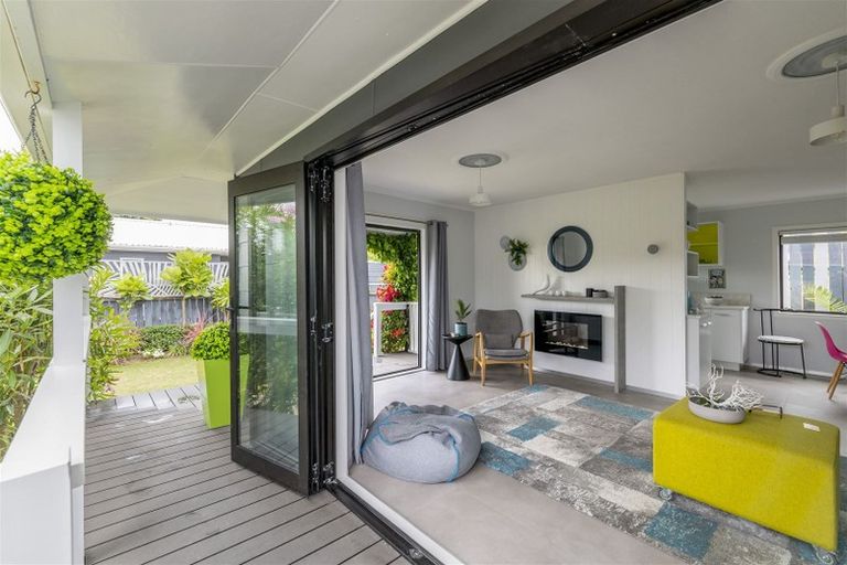 Photo of property in 7 William Street, Waikanae Beach, Waikanae, 5036