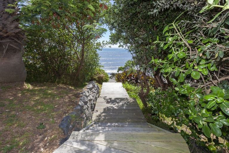 Photo of property in 84 Ames Street, Paekakariki, 5034