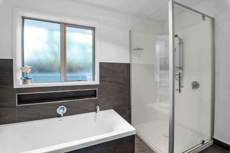 Photo of property in 14 Hudson Street, Bryndwr, Christchurch, 8053