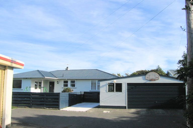 Photo of property in 15 Bedford Grove, Kelson, Lower Hutt, 5010