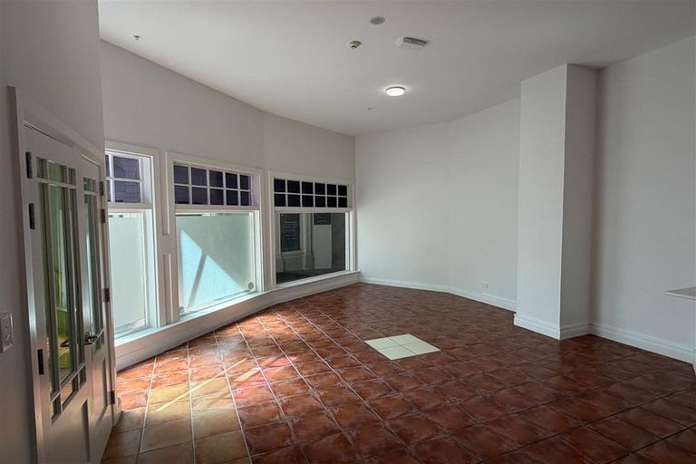 Photo of property in 118 Victoria Street, Te Aro, Wellington, 6011