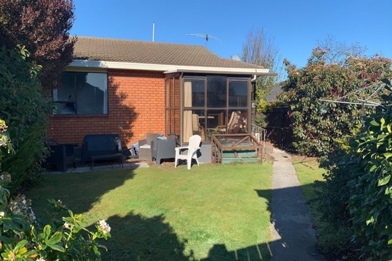 Photo of property in 2/22 Baker Street, New Brighton, Christchurch, 8083