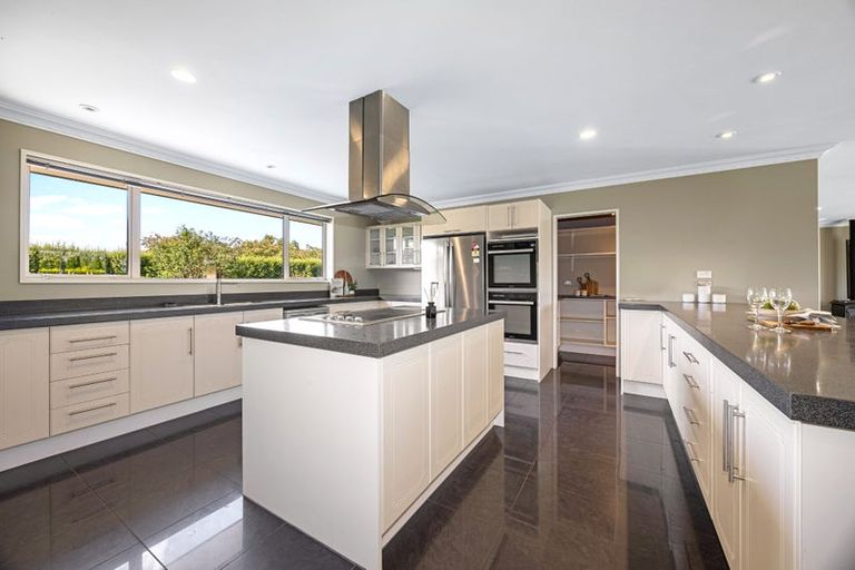 Photo of property in 32 Devine Drive, Rolleston, Christchurch, 7678