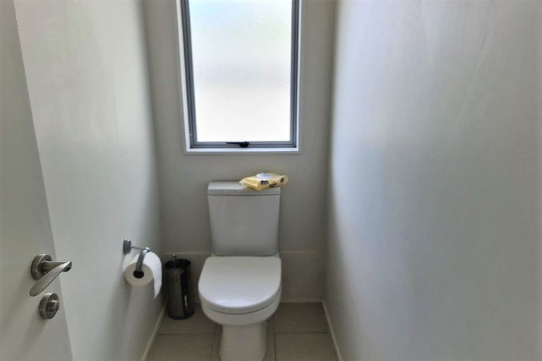 Photo of property in 544 Don Buck Road, Westgate, Auckland, 0614