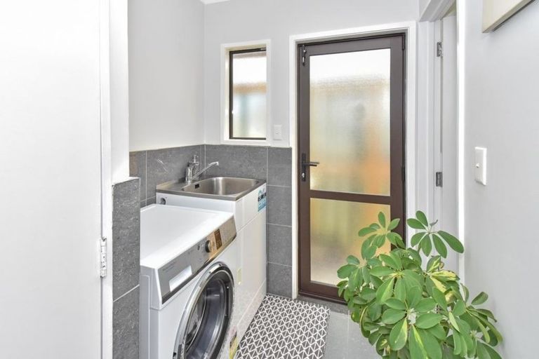 Photo of property in 2/104 Tui Road, Papatoetoe, Auckland, 2025