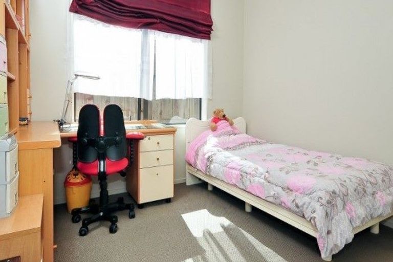 Photo of property in 44 Wiltshire Drive, Huntington, Hamilton, 3210