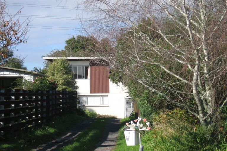 Photo of property in 6 Zita Maria Drive, Massey, Auckland, 0614