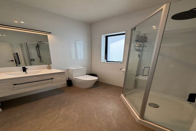 Photo of property in 18 Vintry Drive, Huapai, Kumeu, 0810