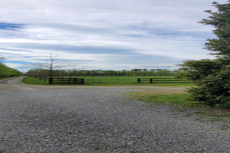 Photo of property in 1521 Tram Road, Swannanoa, Rangiora, 7475