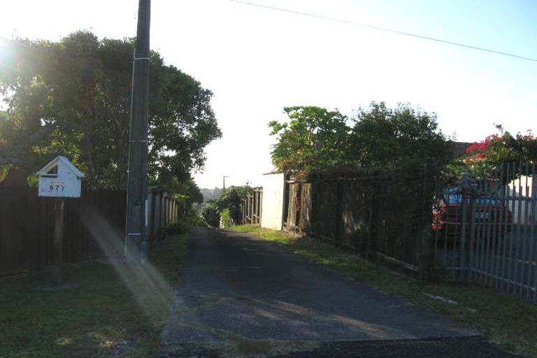 Photo of property in 677 East Coast Road, Browns Bay, Auckland, 0630