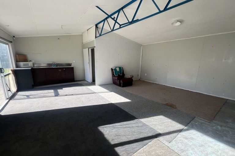 Photo of property in 19 Vera Street, Marton, 4710