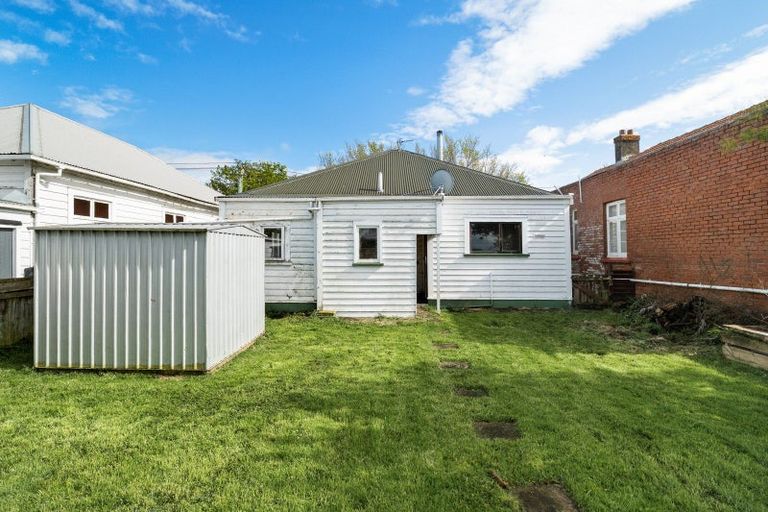 Photo of property in 283 Oxford Street, South Dunedin, Dunedin, 9012