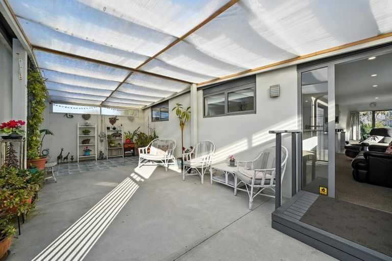 Photo of property in 112b Breezes Road, Avondale, Christchurch, 8061
