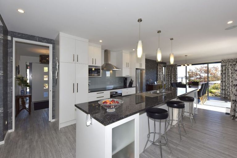 Photo of property in 9 Kenmure Drive, Huntsbury, Christchurch, 8022