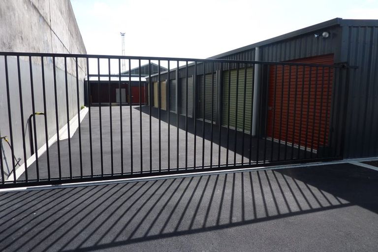 Photo of property in 89 Shakespeare Road, Bluff Hill, Napier, 4110