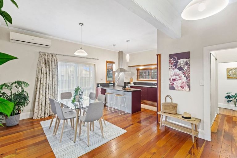 Photo of property in 259 Carrington Street, Vogeltown, New Plymouth, 4310