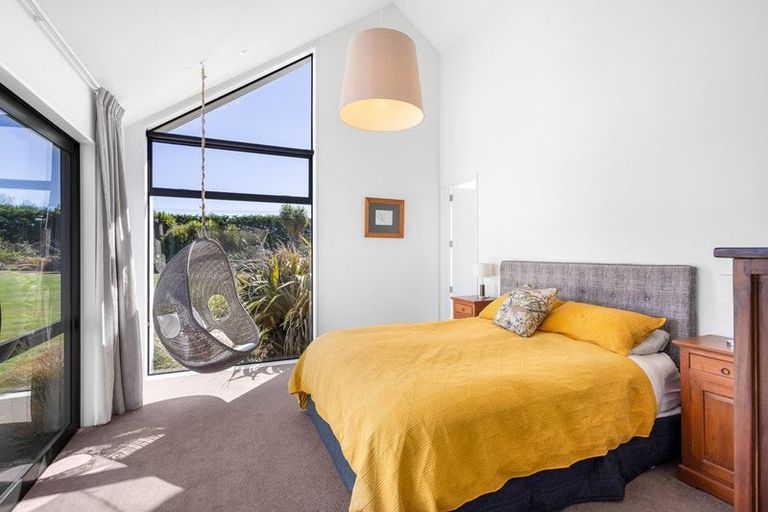 Photo of property in 1 Rotherham Drive, West Melton, 7618