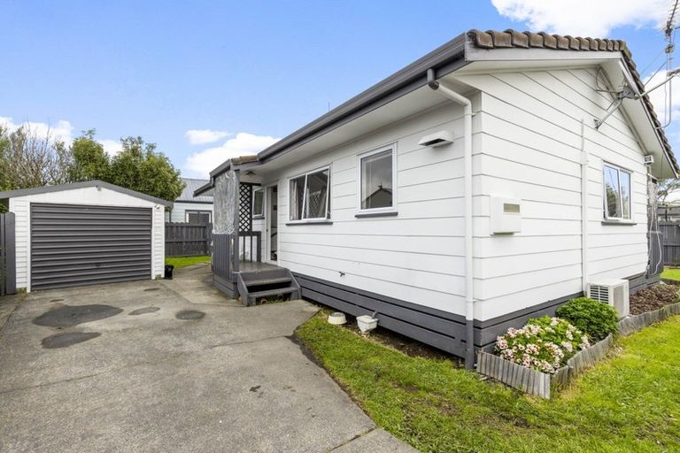 Photo of property in 27b Garland Drive, St Andrews, Hamilton, 3200
