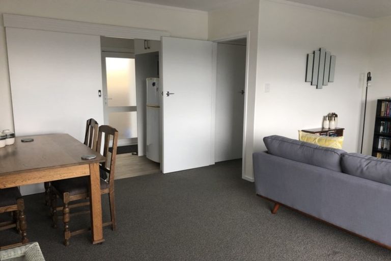 Photo of property in 1/340 Ngatai Road, Bellevue, Tauranga, 3110