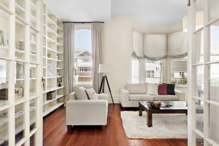 Photo of property in 11 Armour Avenue, Mount Victoria, Wellington, 6011