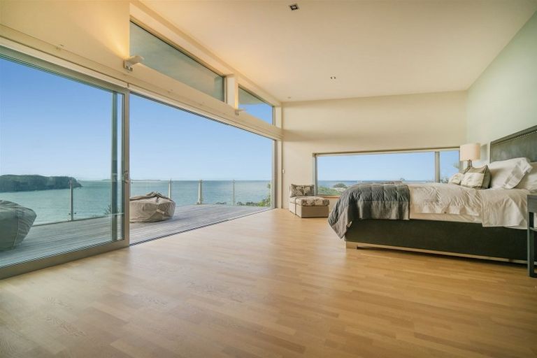 Photo of property in 28 Radar Road, Hot Water Beach, Whitianga, 3591