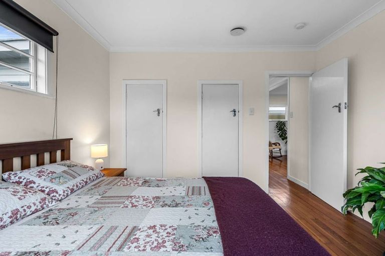 Photo of property in 1/111 Parkers Road, Tahunanui, Nelson, 7011