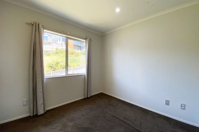 Photo of property in 33 Saint Maroun Rise, The Gardens, Auckland, 2105