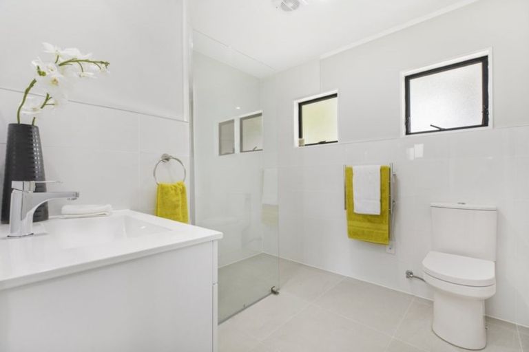 Photo of property in 2/34 Daytona Road, Henderson, Auckland, 0610