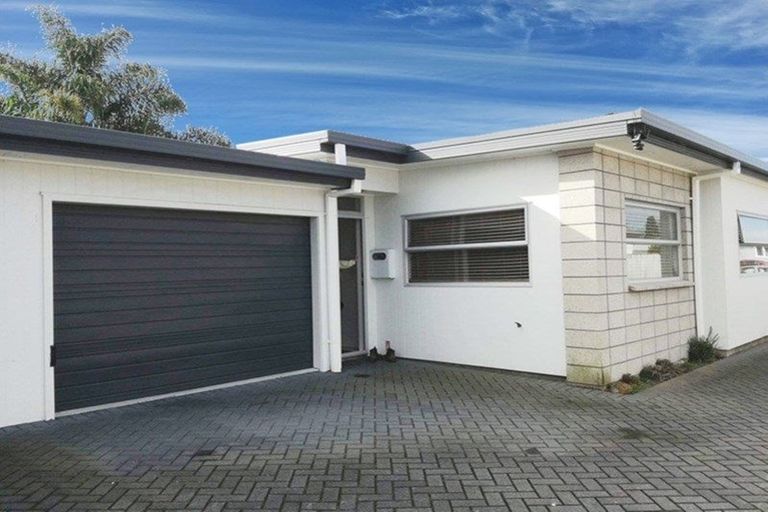 Photo of property in 67 Heath Street, St Andrews, Hamilton, 3200