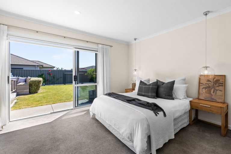 Photo of property in 10 Kapiti Drive, Poraiti, Napier, 4112