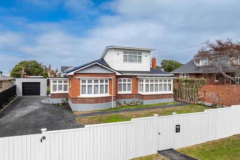 Photo of property in 56 Hunt Street, Andersons Bay, Dunedin, 9013
