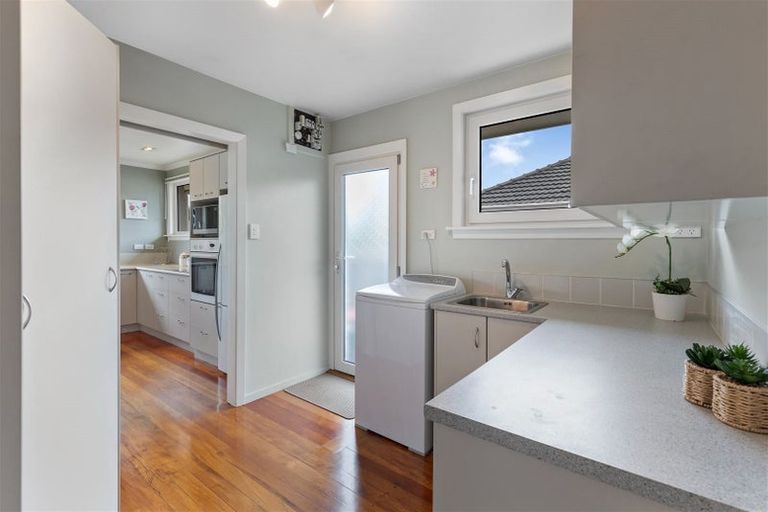 Photo of property in 5 Chedworth Avenue, Bishopdale, Christchurch, 8053