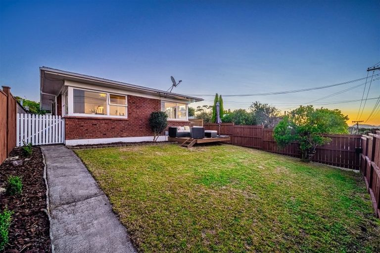 Photo of property in 1/43 Willoughby Avenue, Howick, Auckland, 2014