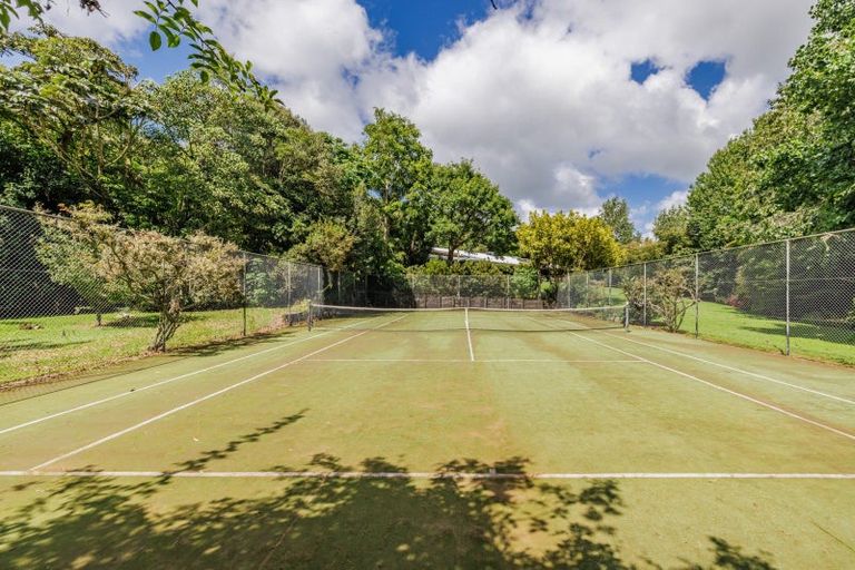 Photo of property in 49 Riddell Road, Kerikeri, 0230