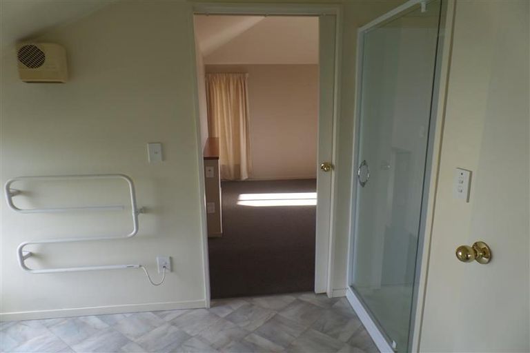 Photo of property in 1/52 Malcolm Avenue, Beckenham, Christchurch, 8023