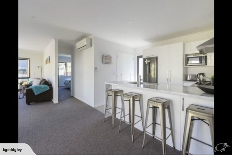 Photo of property in 10 Manuka Close, Mangawhai, 0505