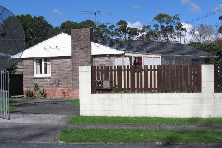 Photo of property in 21 Dale Crescent, Pakuranga, Auckland, 2010