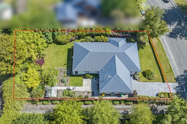 Photo of property in 30 Oakden Drive, Darfield, 7510